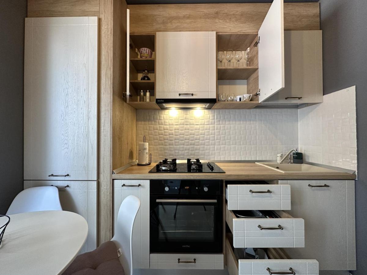 בראשוב Elisio - Bricks Apartment מראה חיצוני תמונה